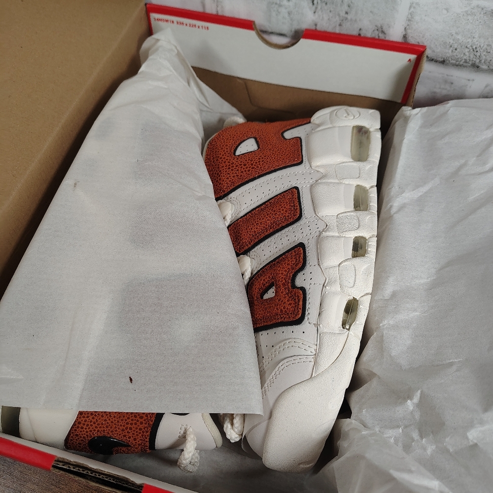 NIKE Air More Uptempo Sneakers Women's Size 8.5 DZ5227-001 New - Picture 7 of 9